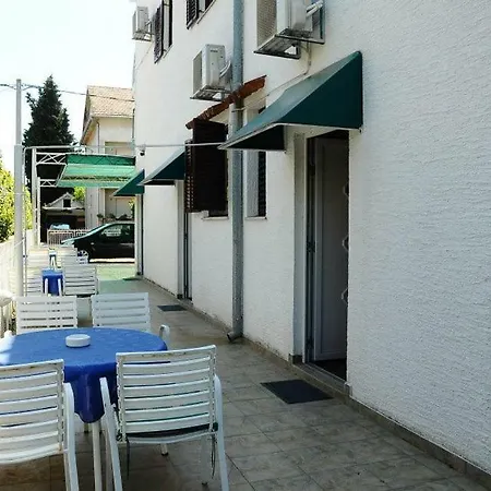 Guest house Aleksei Zadar
